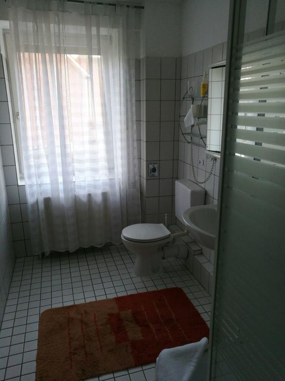 מונסטר Hotel Zur Dicken Eiche מראה חיצוני תמונה