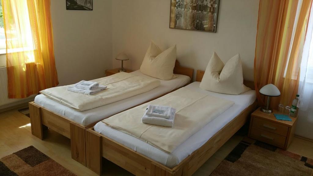 מונסטר Hotel Zur Dicken Eiche מראה חיצוני תמונה